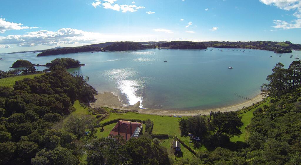 Oakura Bay Villa - Stay Waiheke Te Whau Bay Esterno foto