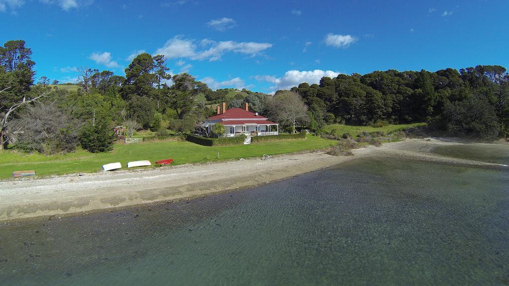 Oakura Bay Villa - Stay Waiheke Te Whau Bay Esterno foto