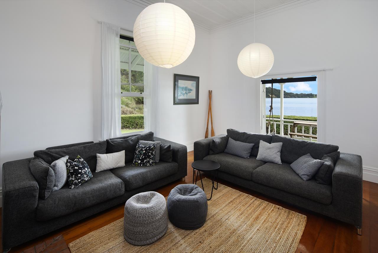 Oakura Bay Villa - Stay Waiheke Te Whau Bay Esterno foto